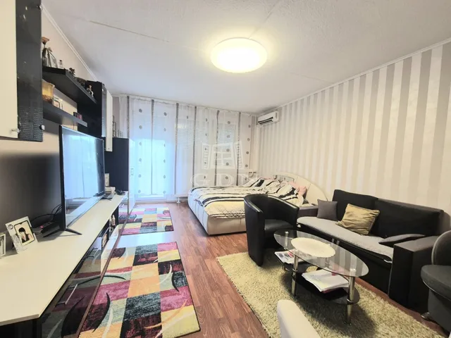 Eladó lakás Budapest XXI. kerület 73 nm