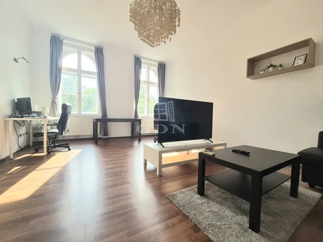 Eladó lakás Budapest VI. kerület 74 nm