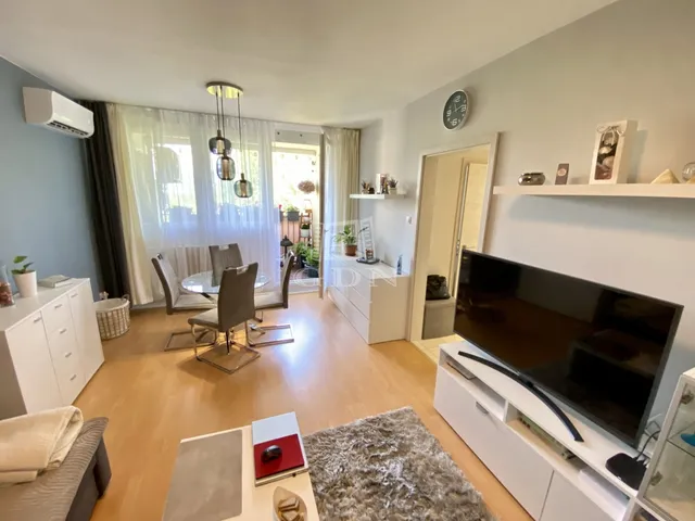 Eladó lakás Budapest III. kerület 49 nm