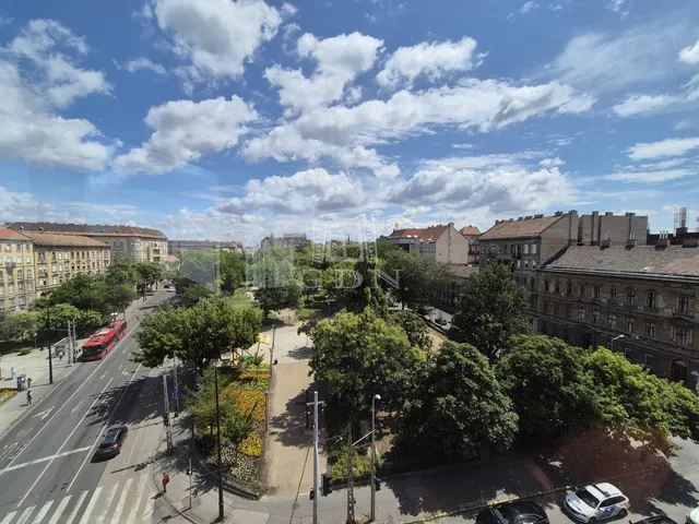 Eladó lakás Budapest VIII. kerület 76 nm