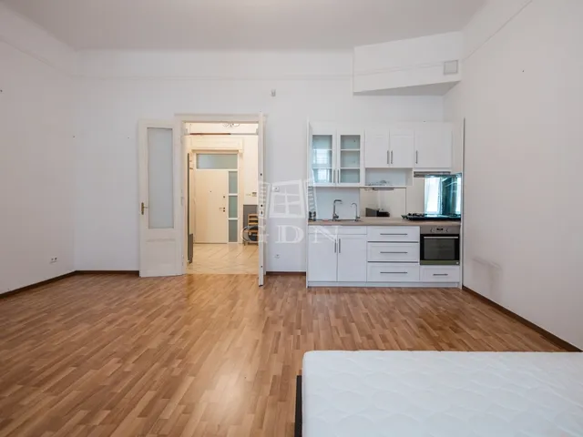 Eladó lakás Budapest V. kerület, Belváros 61 nm