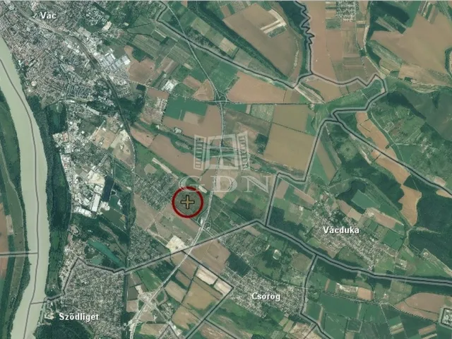 Eladó kereskedelmi és ipari ingatlan Vác 4683 nm