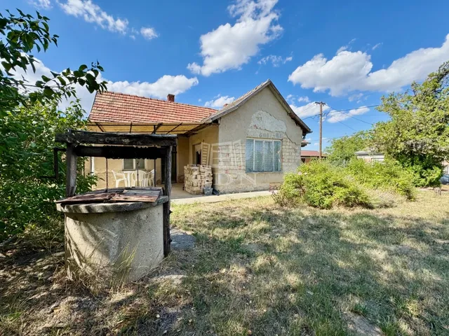 Eladó ház Csajág 60 nm