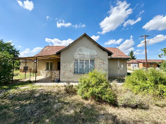 Eladó üdülő és hétvégi ház Csajág 60 nm