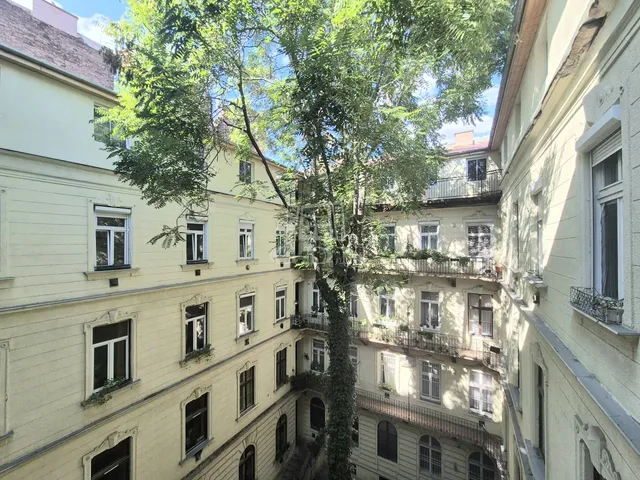 Eladó lakás Budapest VI. kerület 88 nm