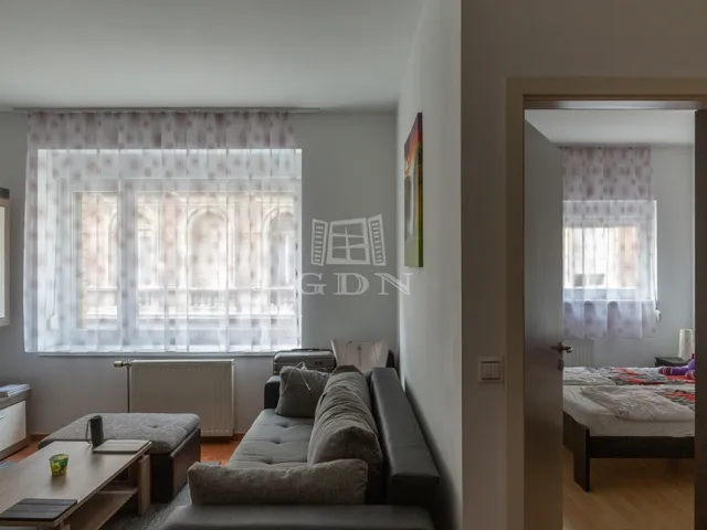 Eladó lakás Budapest VI. kerület 40 nm