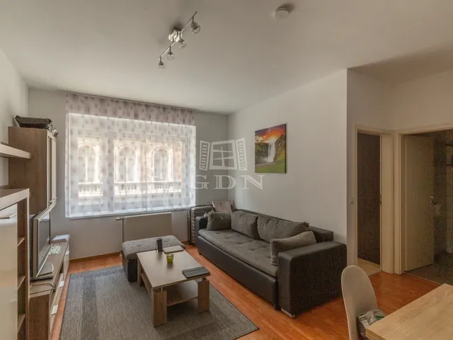 Eladó lakás Budapest VI. kerület 40 nm