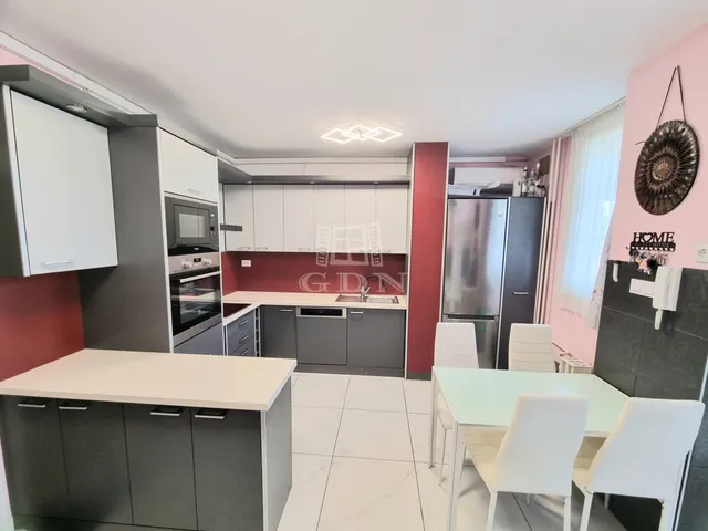 Eladó lakás Budapest X. kerület 69 nm