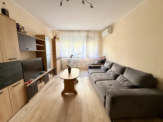 Eladó lakás Budapest III. kerület 52 nm