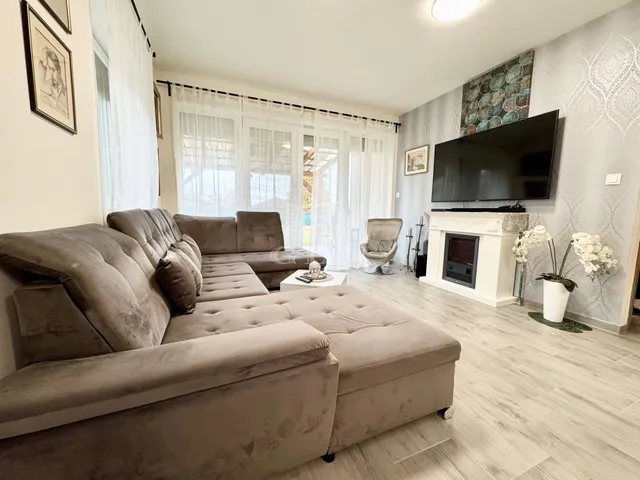 Eladó ház Pilisjászfalu 71 nm