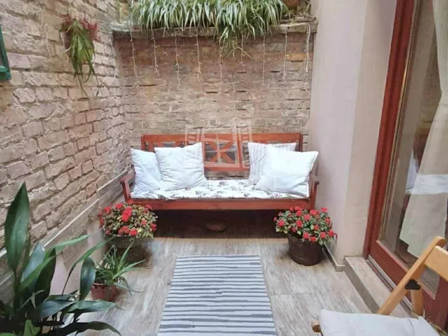 Eladó lakás Budapest X. kerület 96 nm