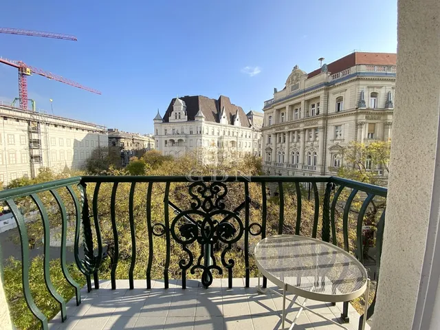 Kiadó lakás Budapest V. kerület, Lipótváros 120 nm