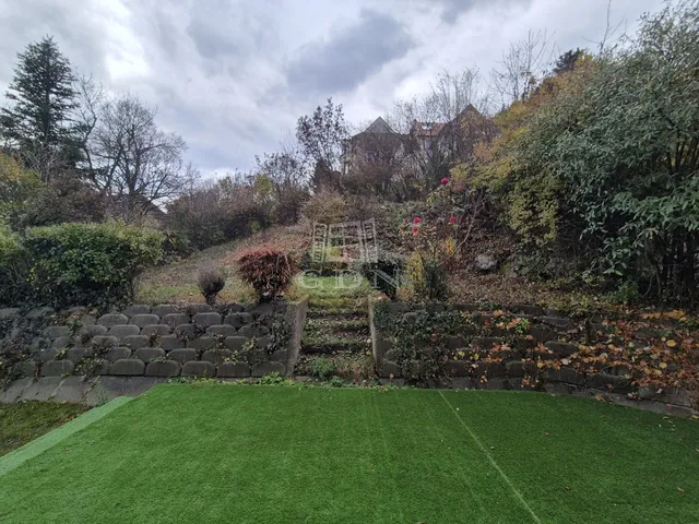 Eladó ház Budapest II. kerület 235 nm