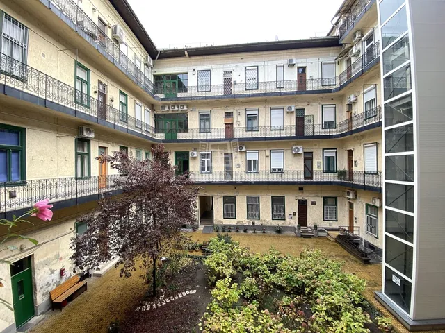 Eladó lakás Budapest II. kerület 56 nm