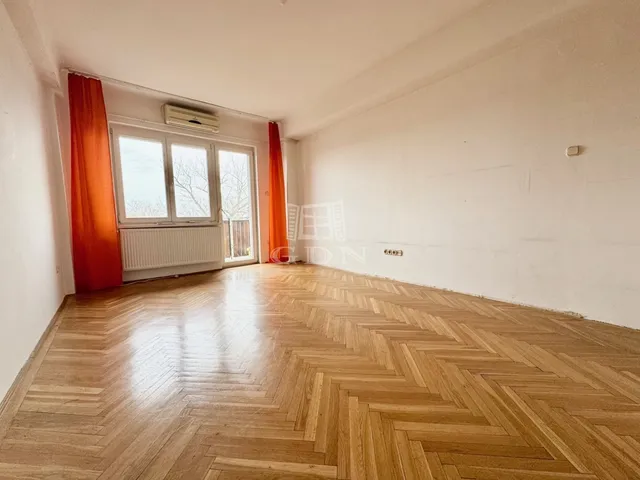 Eladó lakás Budapest III. kerület 60 nm