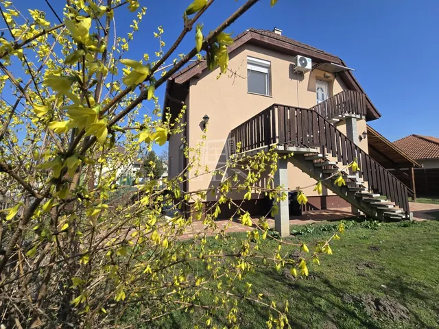 Eladó ház Budapest XVII. kerület, Rákoskeresztúr 120 nm