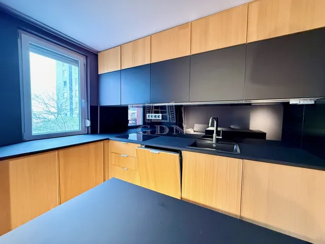 Eladó lakás Budapest III. kerület 55 nm