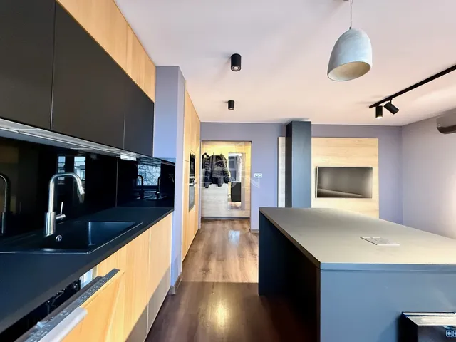 Eladó lakás Budapest III. kerület 55 nm