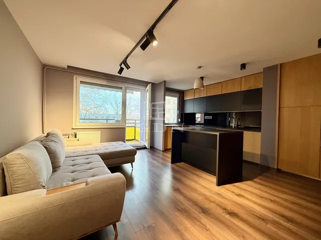 Eladó lakás Budapest III. kerület 55 nm