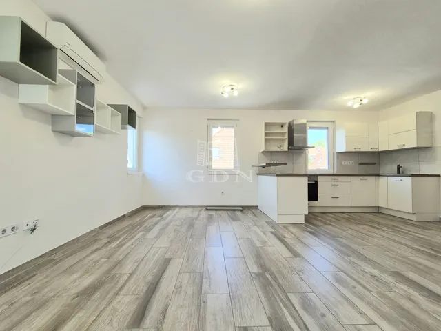 Eladó lakás Budapest XIV. kerület 71 nm