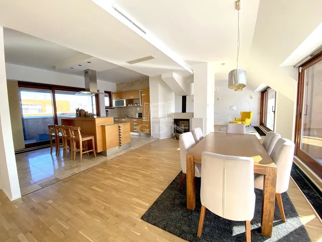 Eladó lakás Budapest VII. kerület 188 nm