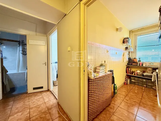 Eladó lakás Budapest III. kerület 51 nm