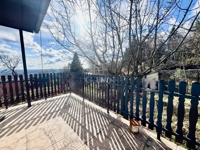 Eladó ház Szentendre, Tyúkosdűlő 100 nm