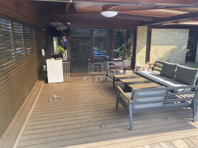 Eladó ház Vecsés, Kispatak-lakópark 230 nm