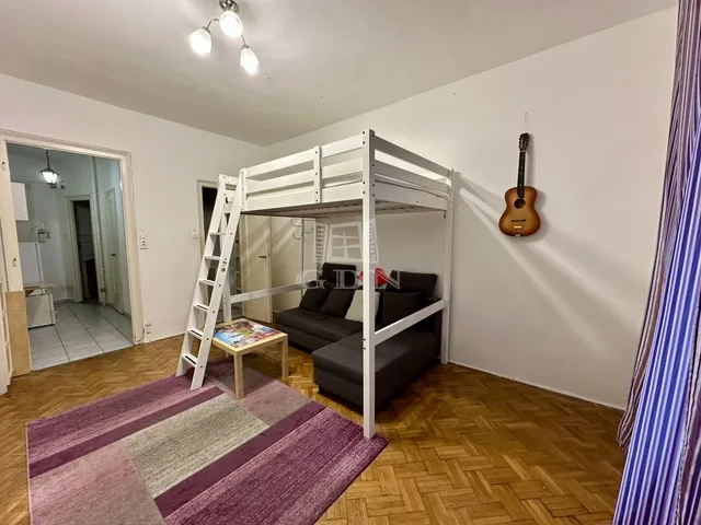 Kiadó lakás Budapest VI. kerület 30 nm