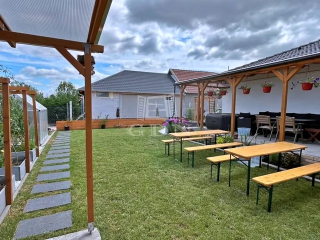 Eladó ház Kakucs 90 nm