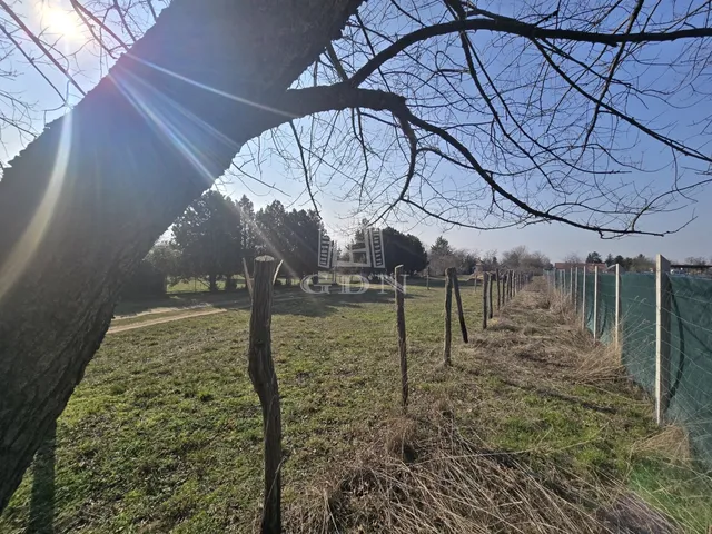 Eladó telek Budapest XVII. kerület, Rákoshegy 6500 nm