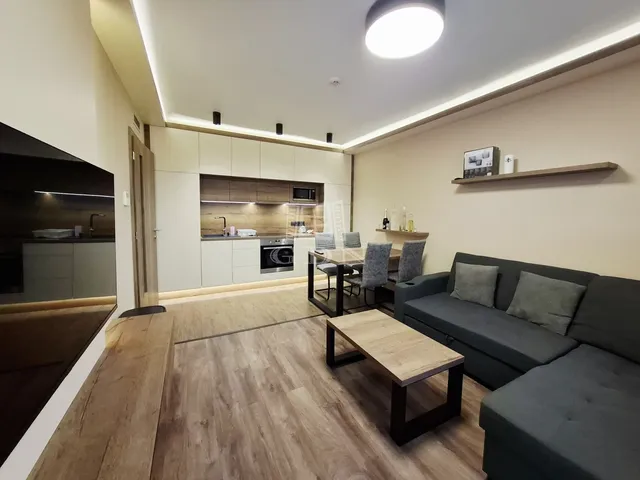 Eladó lakás Budapest XV. kerület, Újpalota 35 nm