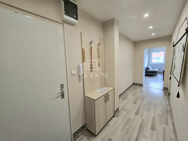 Eladó lakás Budapest XIV. kerület 70 nm