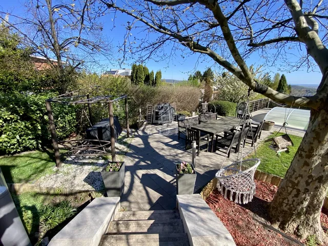 Eladó ház Budapest III. kerület, Testvérhegy 443 nm