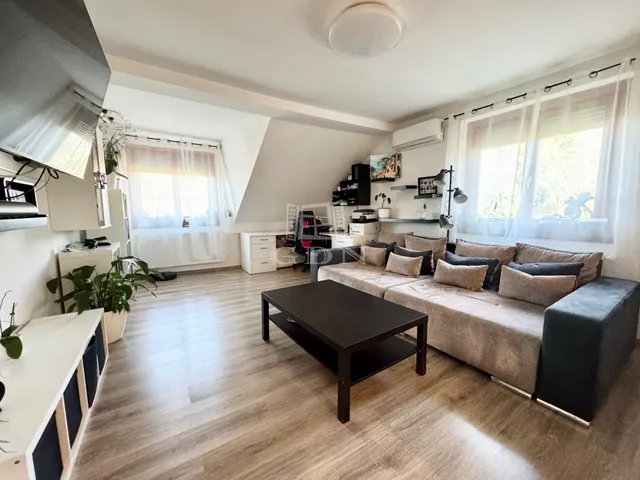 Eladó ház Göd, Felsőgöd 211 nm