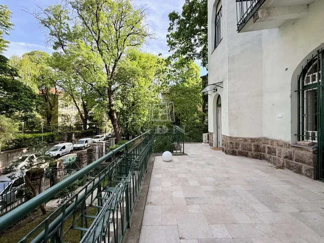 Kiadó lakás Budapest II. kerület 119 nm