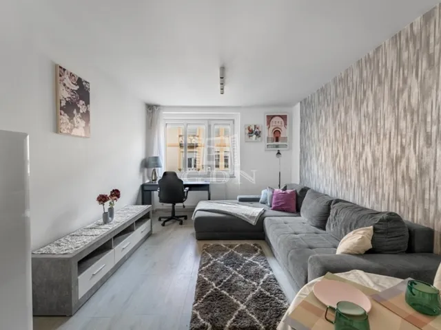 Eladó lakás Budapest I. kerület 55 nm