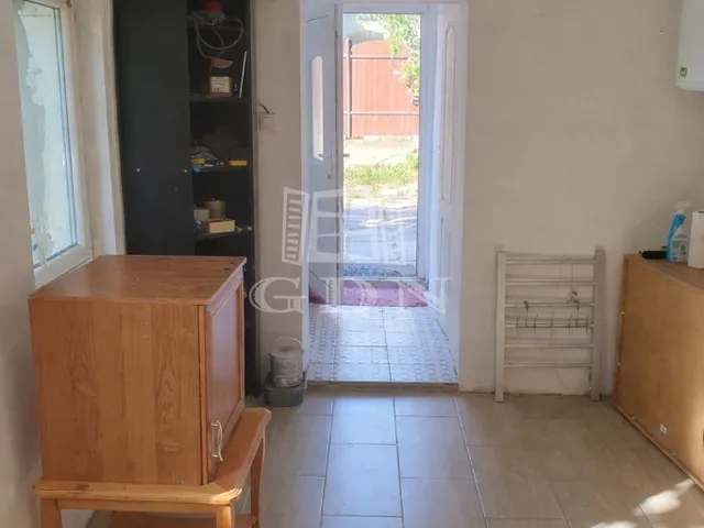 Eladó ház Budapest IV. kerület, Megyer 65 nm