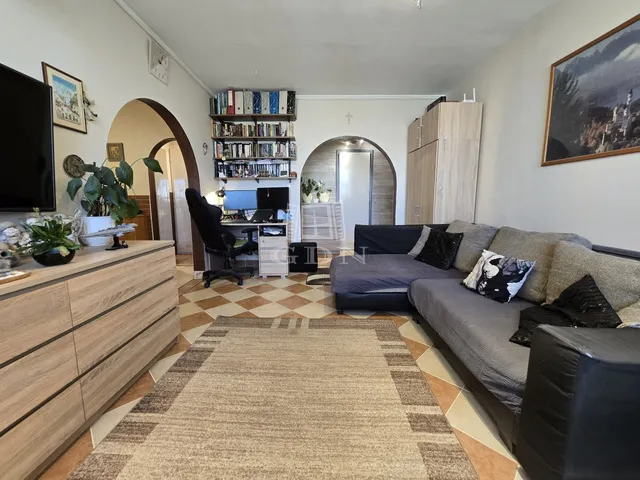 Eladó lakás Budapest IV. kerület 71 nm