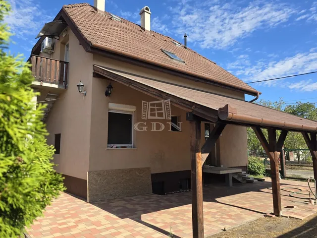 Eladó lakás Budapest XVII. kerület, Rákoskeresztúr 120 nm