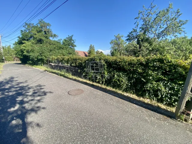 Eladó telek Balatonszepezd 1003 nm