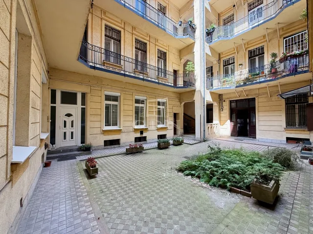 Eladó lakás Budapest IX. kerület 81 nm