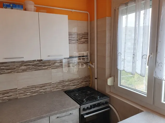Eladó lakás Budapest III. kerület 48 nm