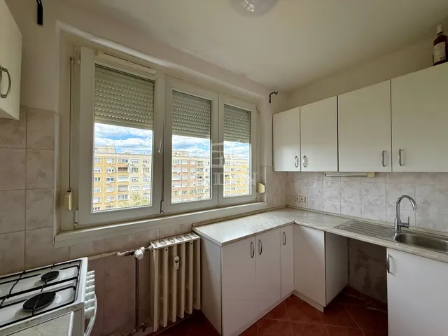 Eladó lakás Budapest III. kerület 52 nm