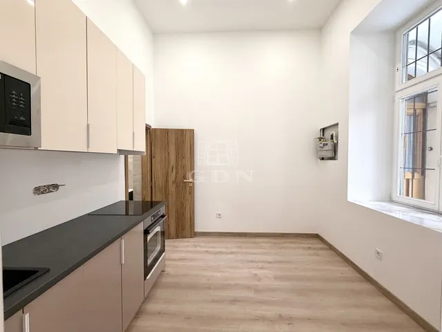 Eladó lakás Budapest VIII. kerület 57 nm
