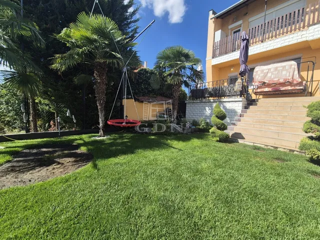 Eladó ház Ecser 130 nm