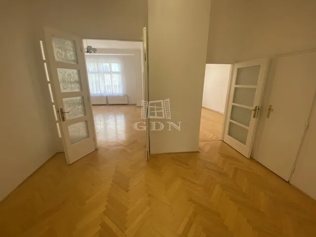 Eladó lakás Budapest VIII. kerület, Palotanegyed 94 nm