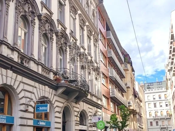 Eladó lakás Budapest VI. kerület 41 nm