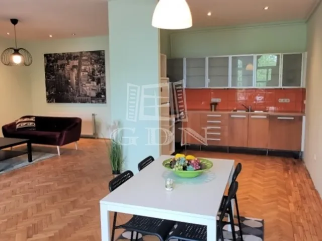 Kiadó lakás Budapest XII. kerület, Kissvábhegy 81 nm