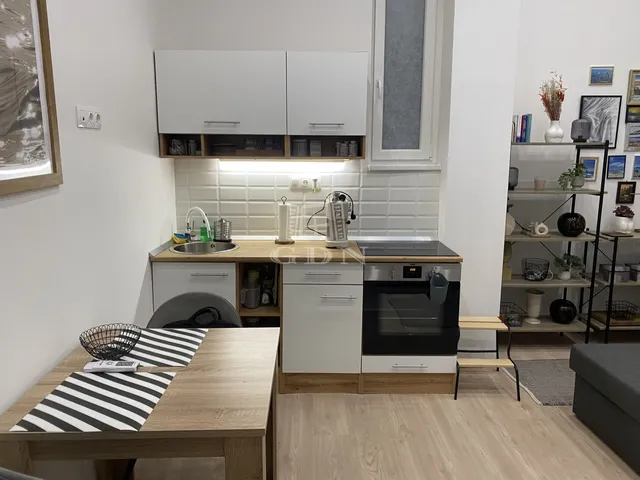 Eladó lakás Budapest VIII. kerület, Palotanegyed 30 nm